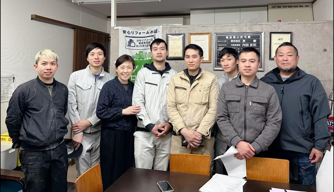 解雇実習生の緊急支援